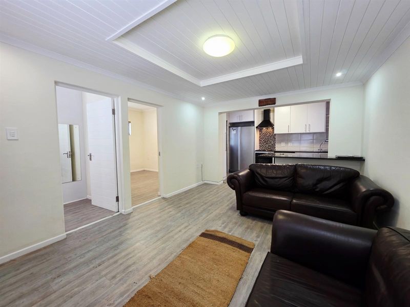 Grannyflat To Rent in Blomtuin Bellville - Photo 7