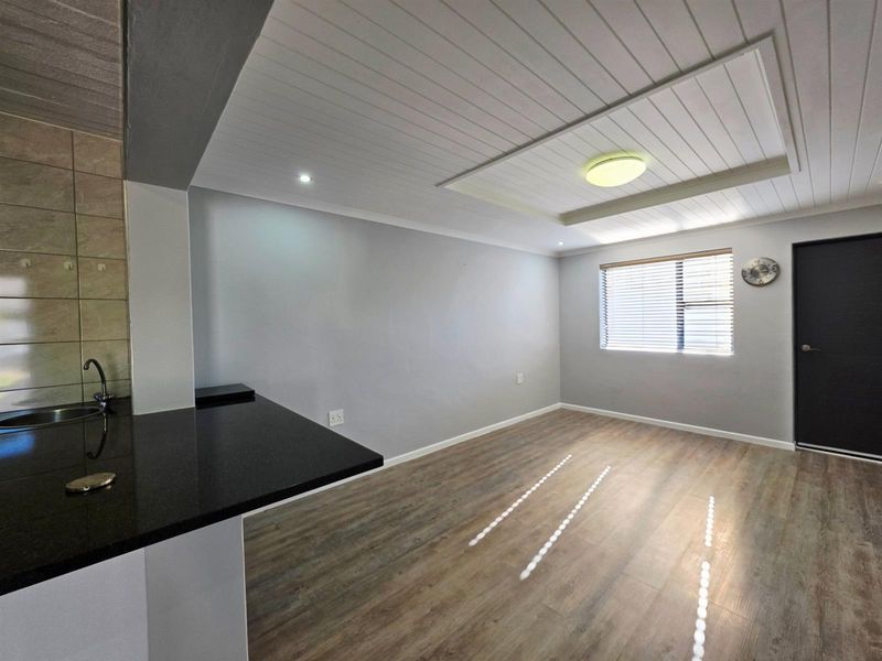 Grannyflat To Rent in Blomtuin Bellville - Photo 4