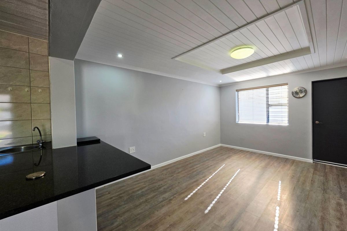Grannyflat To Rent in Blomtuin Bellville - Photo 4