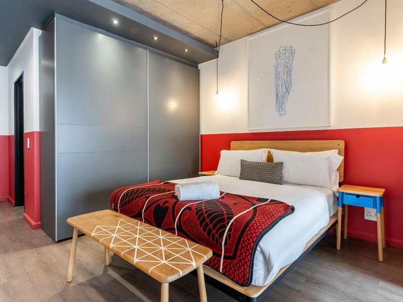 Fully Furnished 1-Bedroom Apartment in WEX1 | 4th Floor | Available 1 May for long term rental only - Photo 10