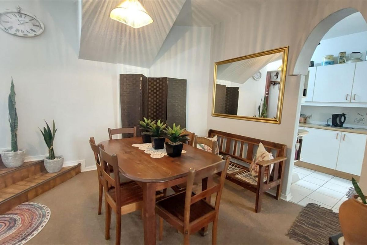 Beautiful Duplex for sale in Uvongo, KwaZulu-Natal - Photo 2