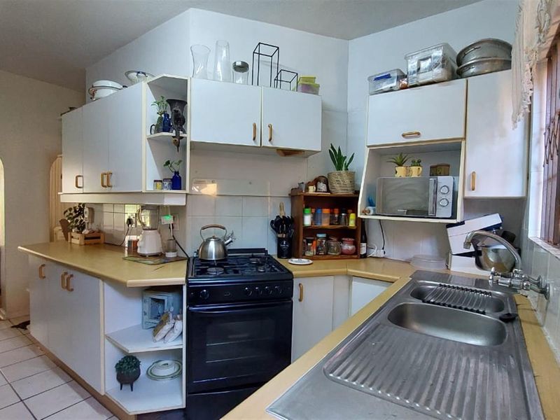 Beautiful Duplex for sale in Uvongo, KwaZulu-Natal - Photo 8