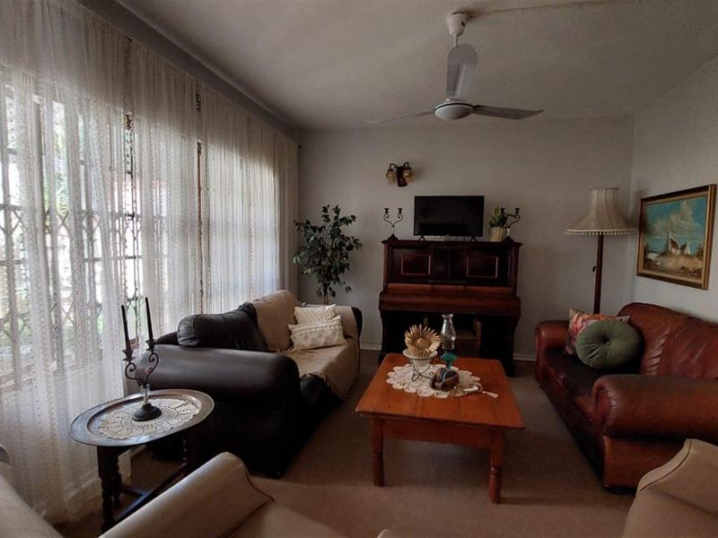 Beautiful Duplex for sale in Uvongo, KwaZulu-Natal - Photo 5