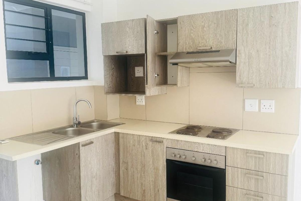 1 Bed ,1 Bath GROUND Floor apartment for rent in Carlswald - Photo 2