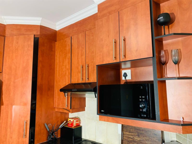 2 Bedroom, 2 Bathroom Apartment For Sale in Heatherview, Akasia - Photo 7