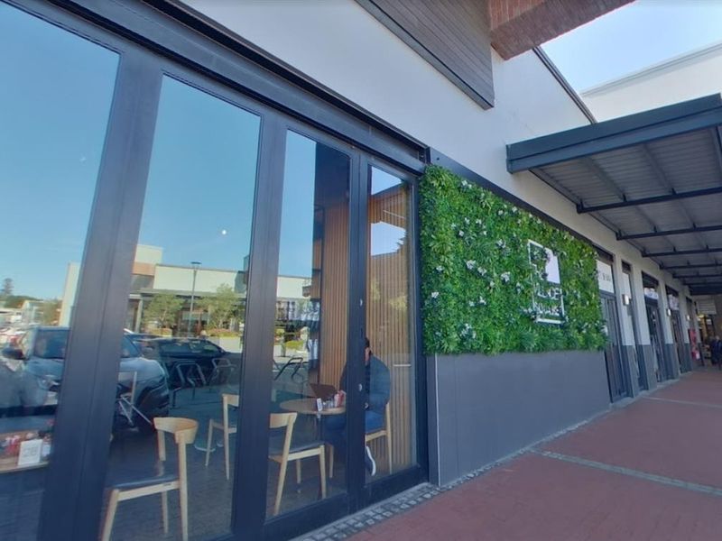 Retail Shop to rent at The Village Square Durbanville - Photo 10