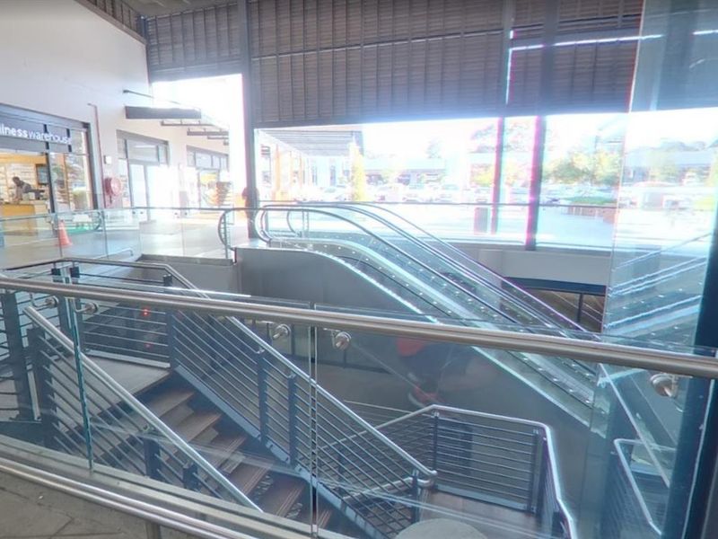 Retail Shop to rent at The Village Square Durbanville - Photo 9