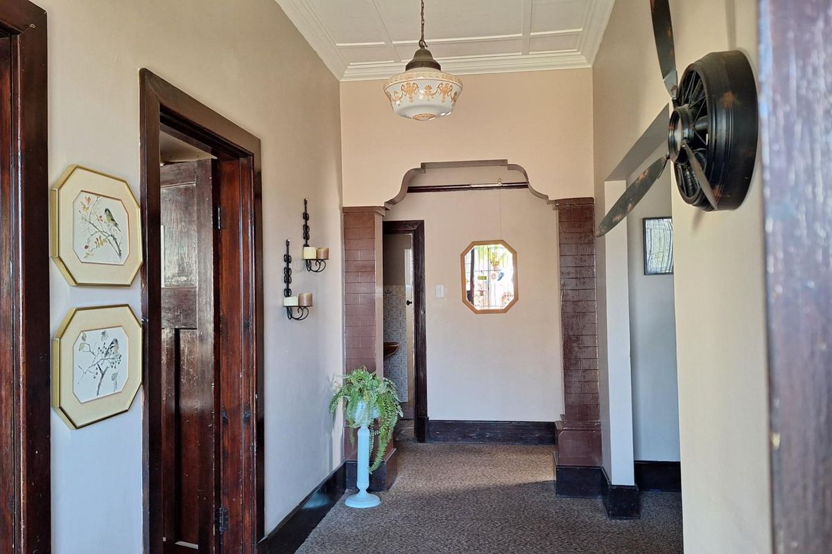 Great Investment Opportunity - Main House + Spacious Flat in Berea - Photo 2