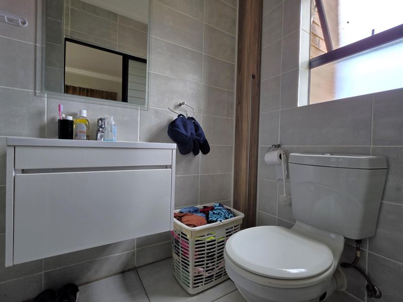 2 Bedroom Apartment For Sale in The Blyde Riverwalk Estate, Pretoria East - Photo 10