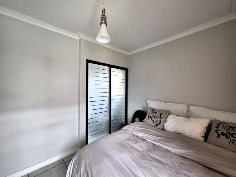2 Bedroom Apartment For Sale in The Blyde Riverwalk Estate, Pretoria East - Photo 8
