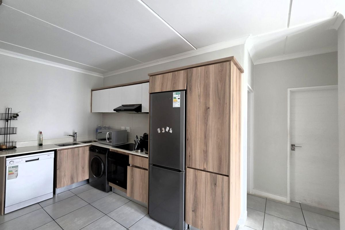 2 Bedroom Apartment For Sale in The Blyde Riverwalk Estate, Pretoria East - Photo 5