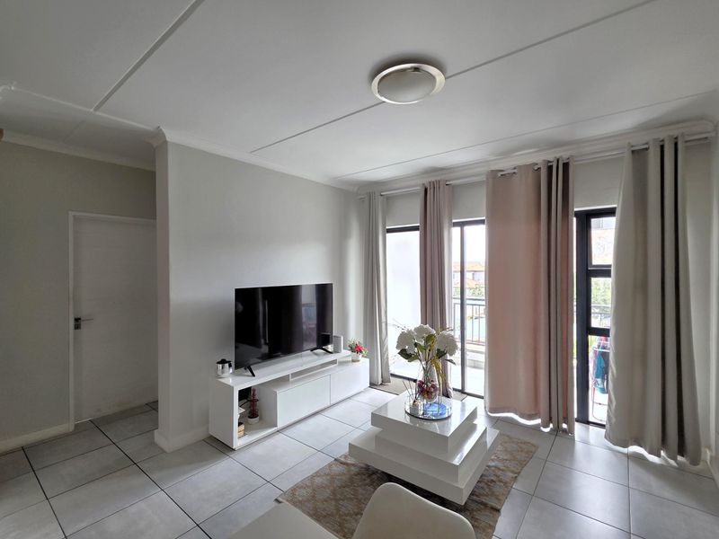 2 Bedroom Apartment For Sale in The Blyde Riverwalk Estate, Pretoria East - Photo 6