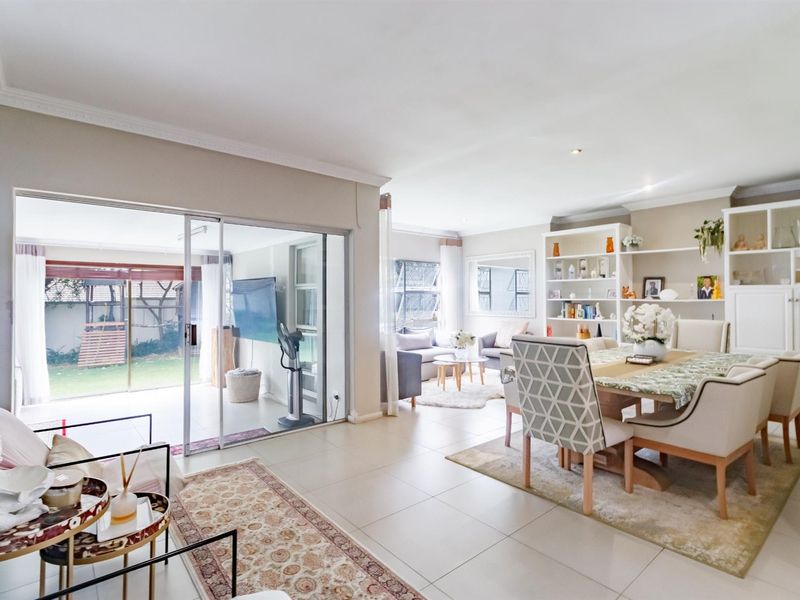 4 Bedroom house To Rent in Beverley Gardens Randburg - Photo 3