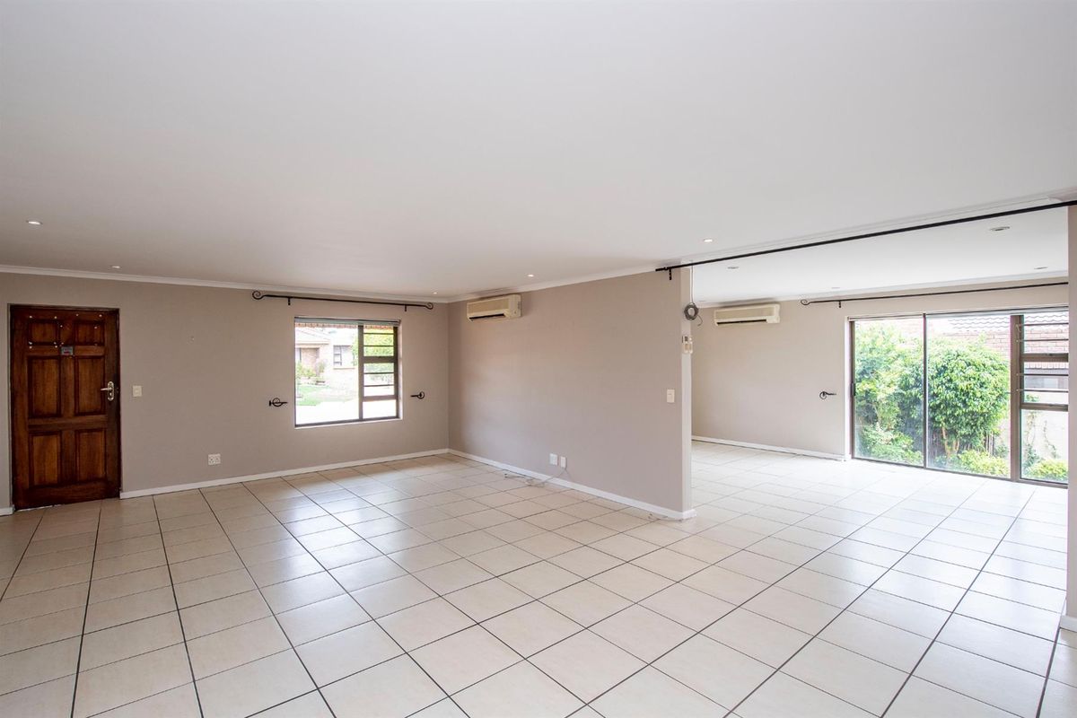 3 Bedroom Townhouse To Let In Welgevonden Estate - Photo 2