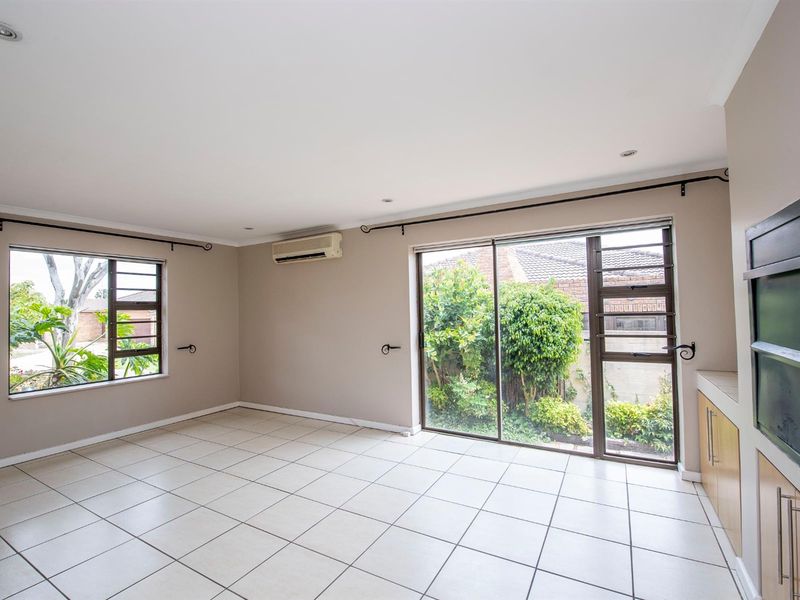 3 Bedroom Townhouse To Let In Welgevonden Estate - Photo 7