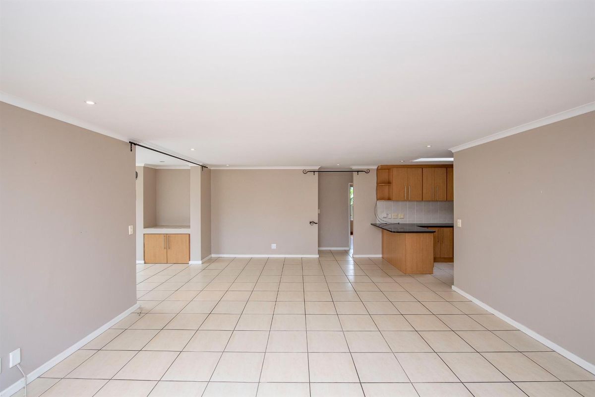 3 Bedroom Townhouse To Let In Welgevonden Estate - Photo 5