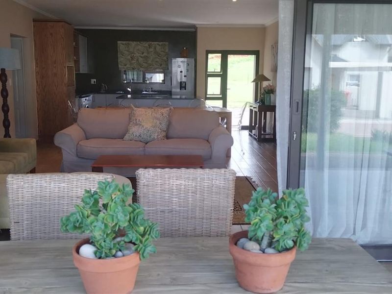 House For Sale in Vulintaba Country Estate, Newcastle, KwaZulu Natal - Photo 6