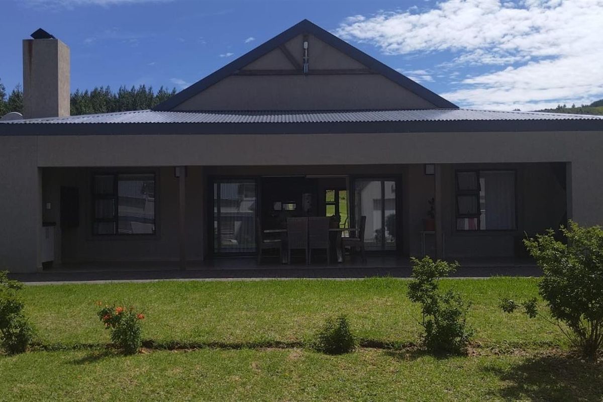 House For Sale in Vulintaba Country Estate, Newcastle, KwaZulu Natal - Photo 2