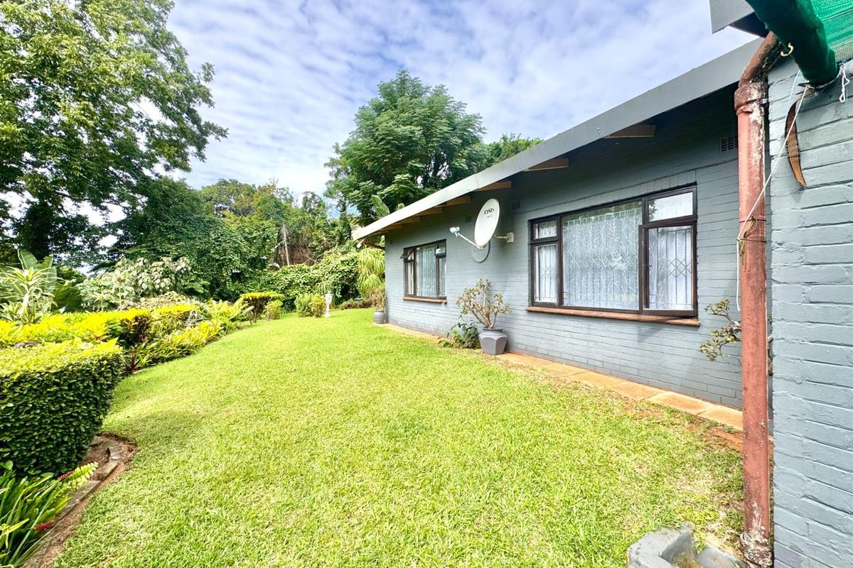 Dual Living Opportunity in Leafy Umtentweni - Photo 4