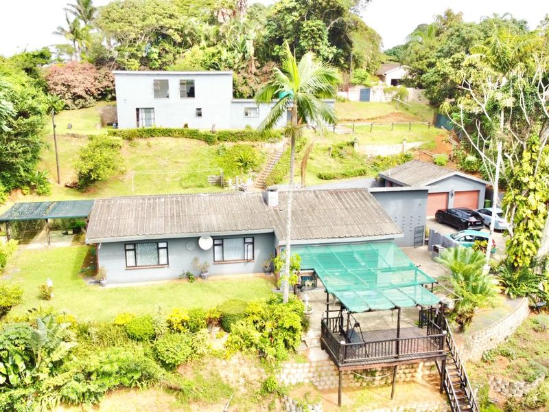 Dual Living Opportunity in Leafy Umtentweni - Photo 1