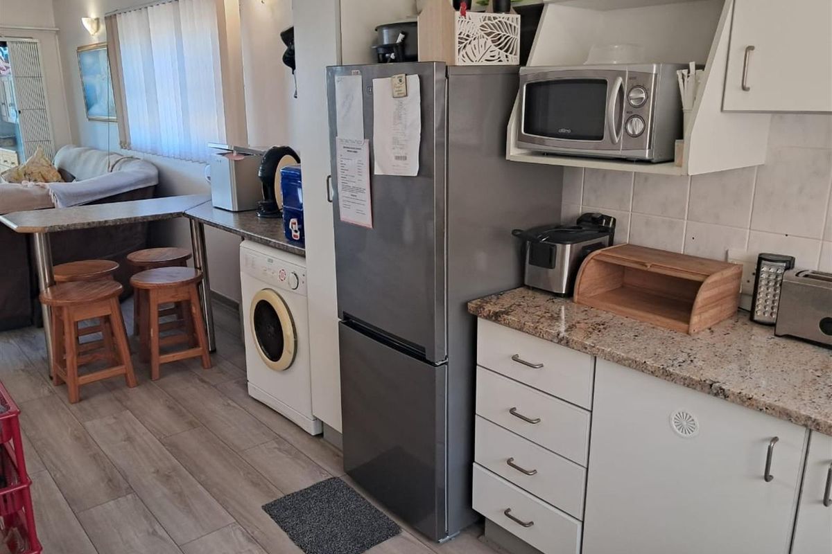 Ground Floor Apartment for sale, Margate, Kwazulu-Natal - Photo 2