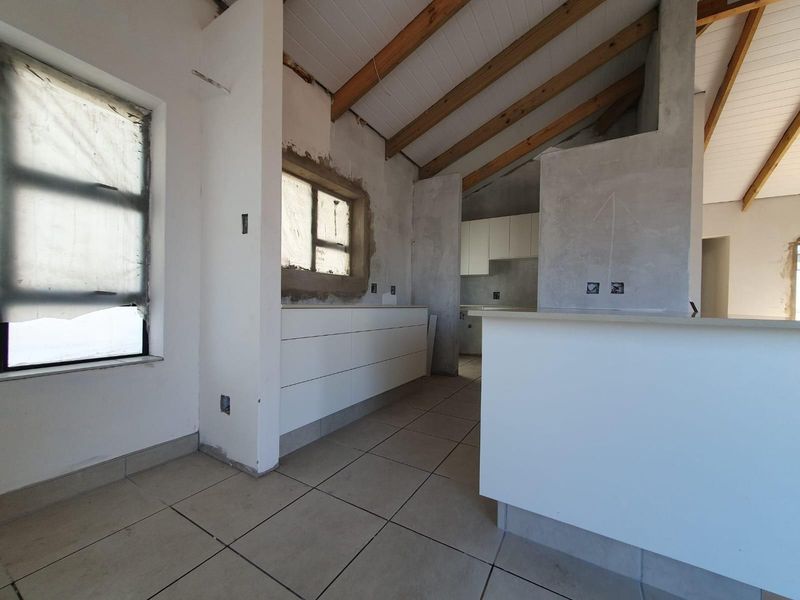 Contemporary Coastal Elegance  Brand-New Home in Melkhout Estate - Photo 9