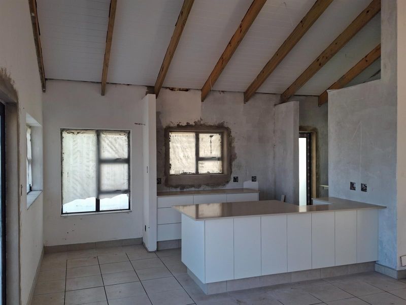 Contemporary Coastal Elegance  Brand-New Home in Melkhout Estate - Photo 8