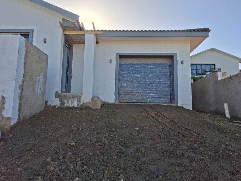 Contemporary Coastal Elegance  Brand-New Home in Melkhout Estate - Photo 7