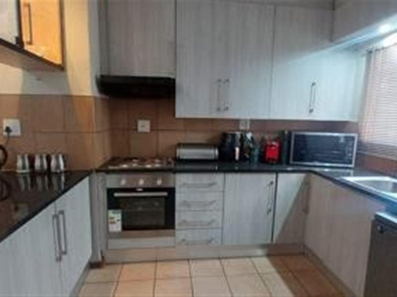 2-Bedroom Townhouse To Rent in Sasolburg Central, Sasolburg - Photo 3