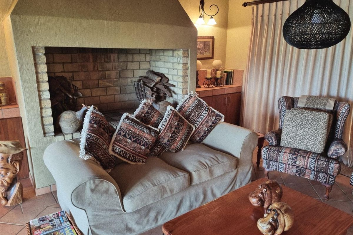 Own a 10% stake in Tembi Game Farm each owner with own private bush lodge - Photo 4