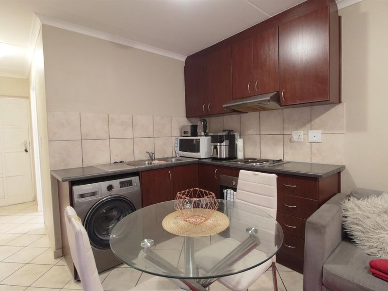 Apartment For Sale in Buh Rein Estate, Kraaifontein - Photo 6