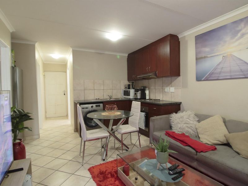 Apartment For Sale in Buh Rein Estate, Kraaifontein - Photo 4