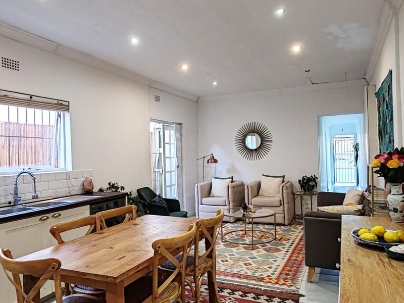 Charming 2-bedroom home in Observatory, Cape Town - Photo 3