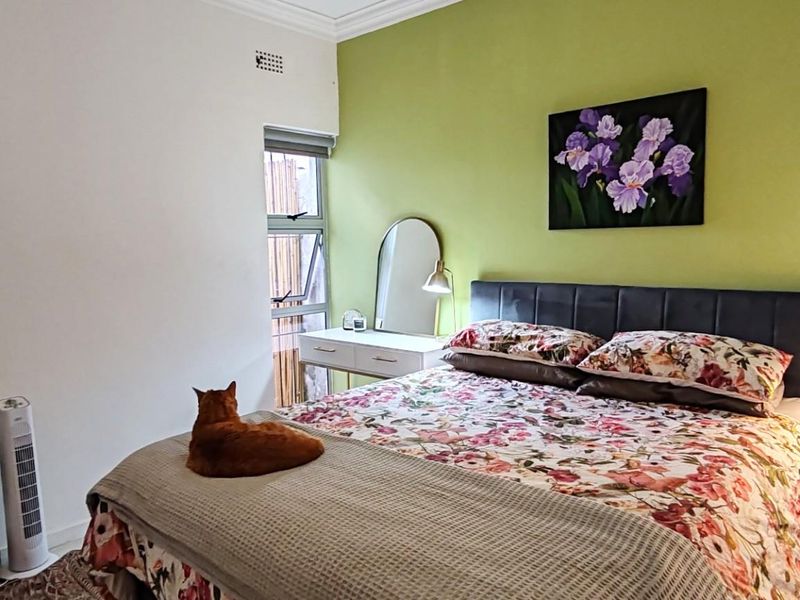 Charming 2-bedroom home in Observatory, Cape Town - Photo 5