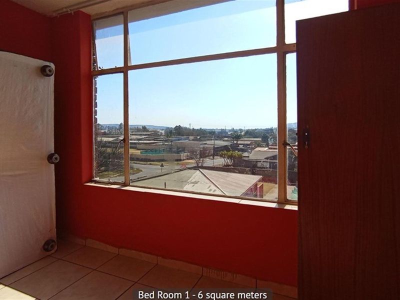 Apartment For Sale in Silverton, Pretoria - Photo 6