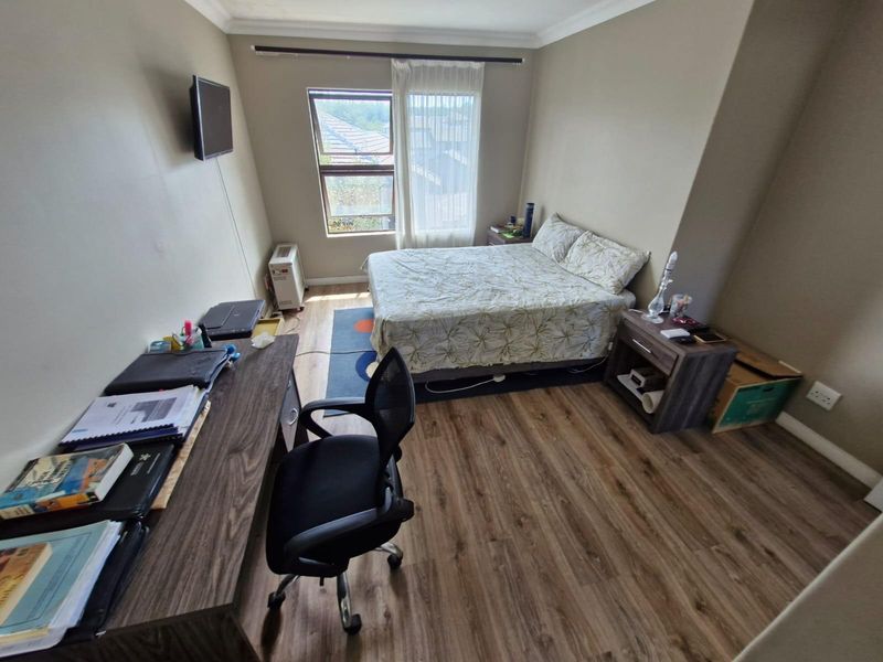 Apartment Kyalami Hills - Sectional Title - Photo 9