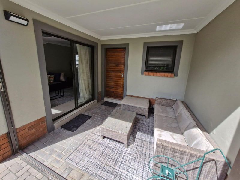 Apartment Kyalami Hills - Sectional Title - Photo 3