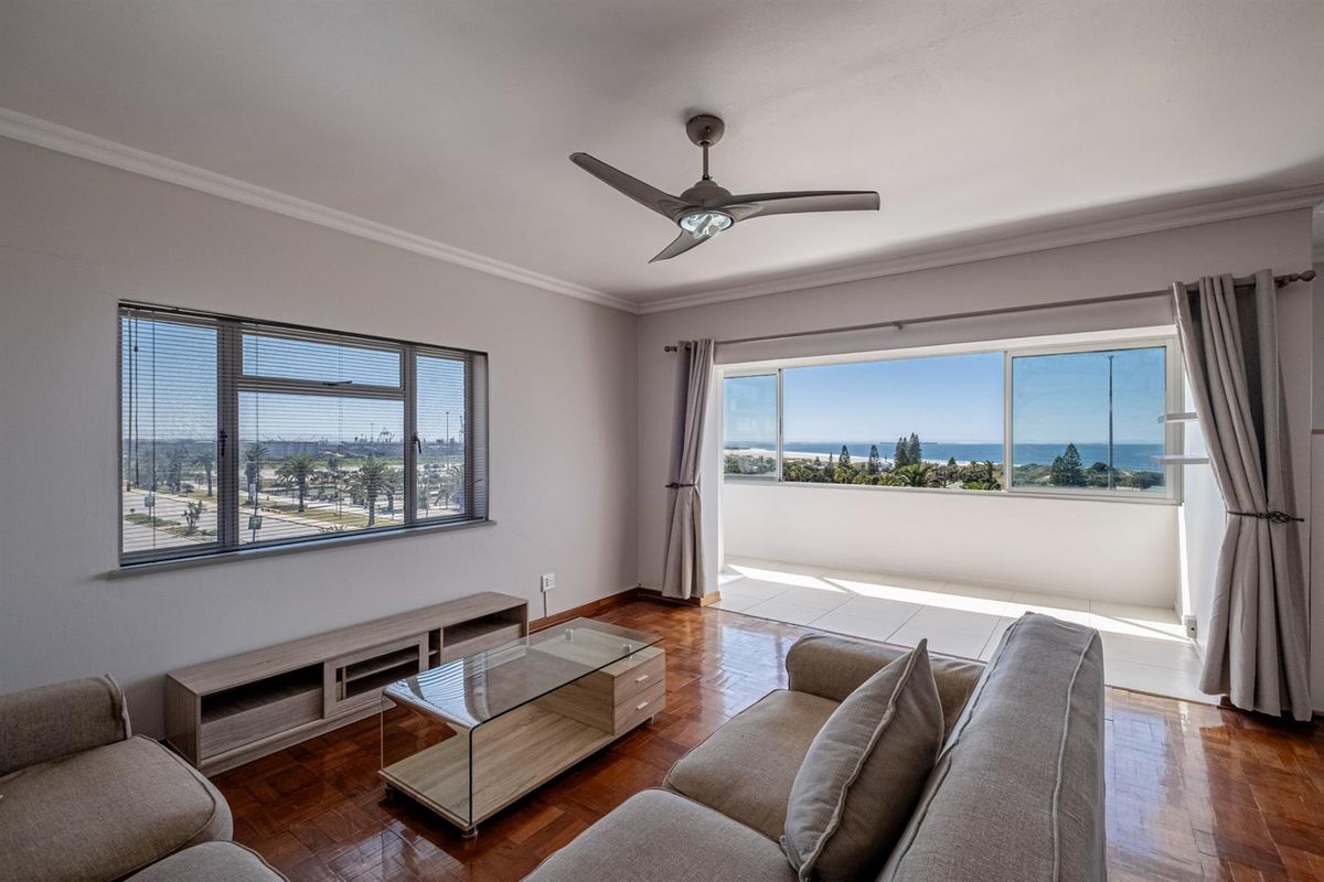 2 Bedroom Apartment For Sale in Humewood - Photo 2