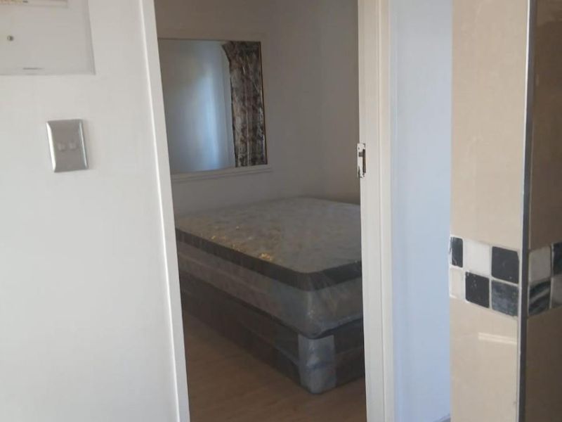 Furnished Apartment To Rent in Sandton (Grayston  Dr) - Photo 8