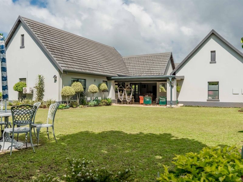 3 Bedroom Townhouse For Sale in Cotswold Downs Golf and Country Estate - Photo 2