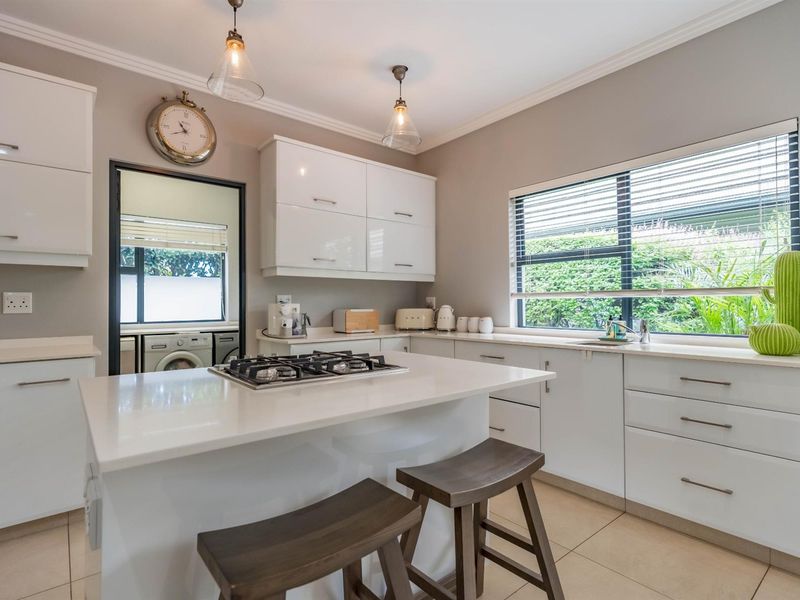 3 Bedroom Townhouse For Sale in Cotswold Downs Golf and Country Estate - Photo 8