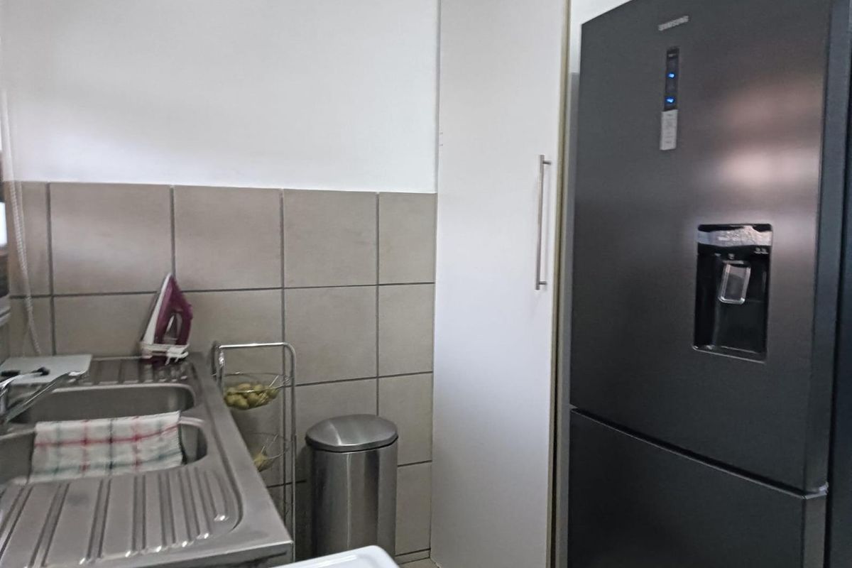 Apartment For Sale in CE 1, Vanderbijlpark CE - Photo 4