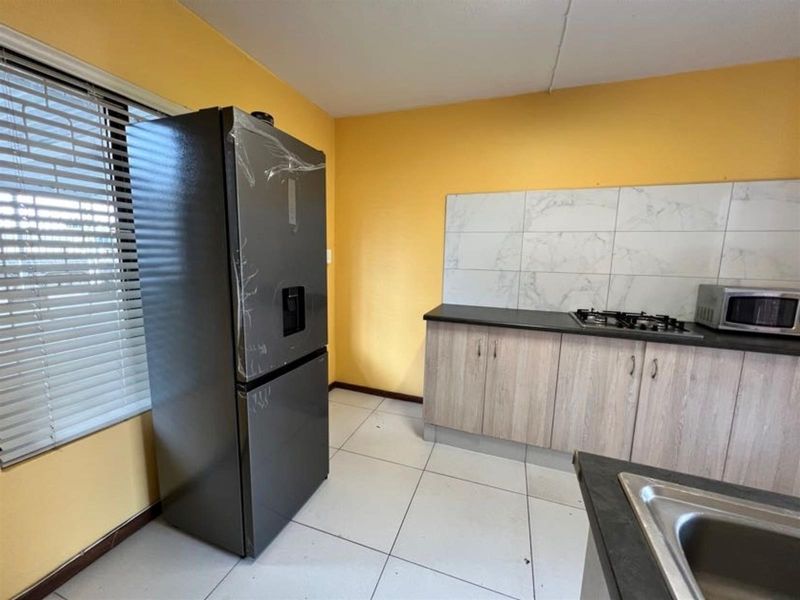1 Bedroom Cottage To Rent in Glenmore, Durban, KwaZulu-Natal - Photo 8
