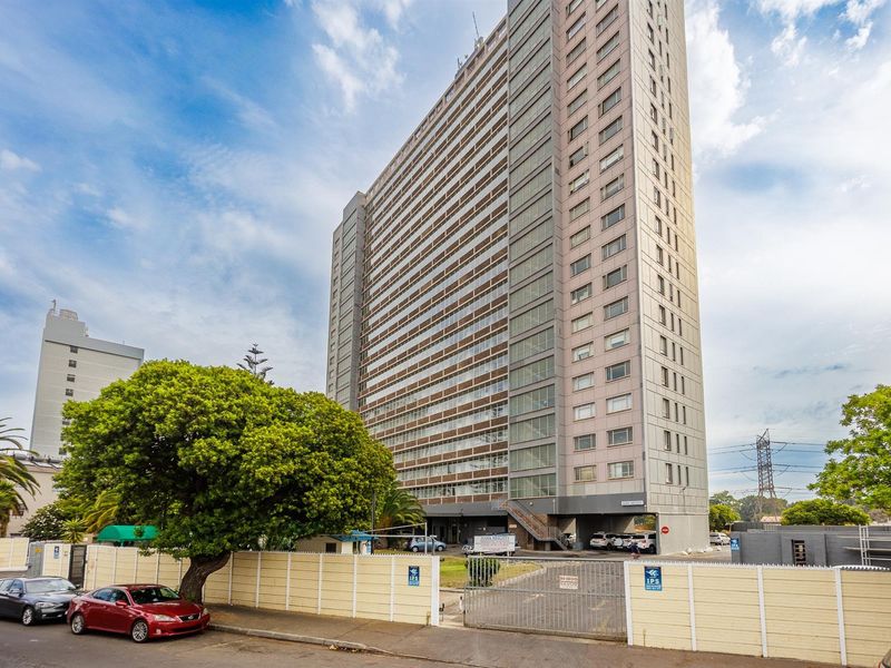 Apartment For Sale in Townsend Estate, Goodwood - Photo 2