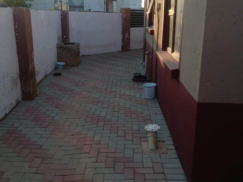 House For Sale in Soshanguve MM, Soshanguve - Photo 6