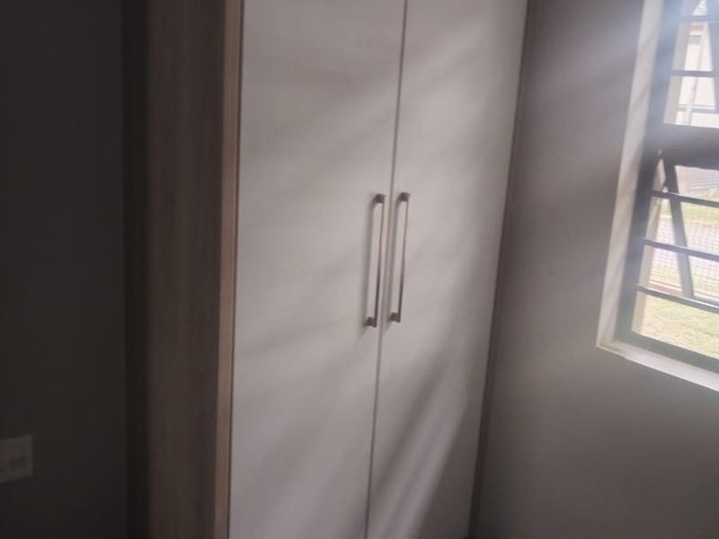 3 bedroom ans 2 baths in Pretoria - Photo 10