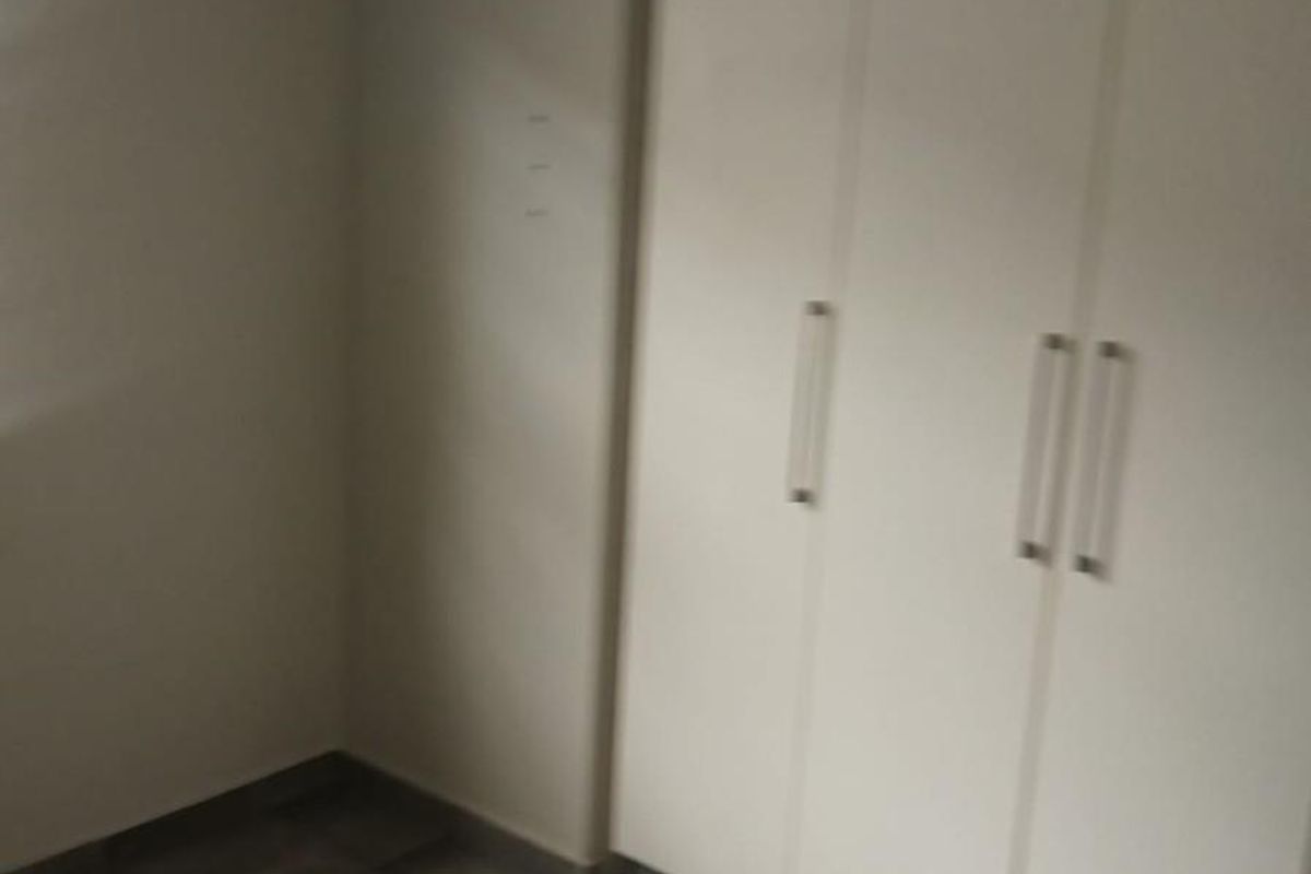 3 bedroom ans 2 baths in Pretoria - Photo 3