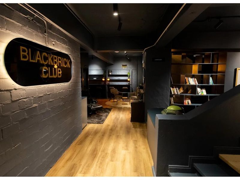 Studio Apartment - Prime Investment Opportunity in Cape Town CBD - Photo 7