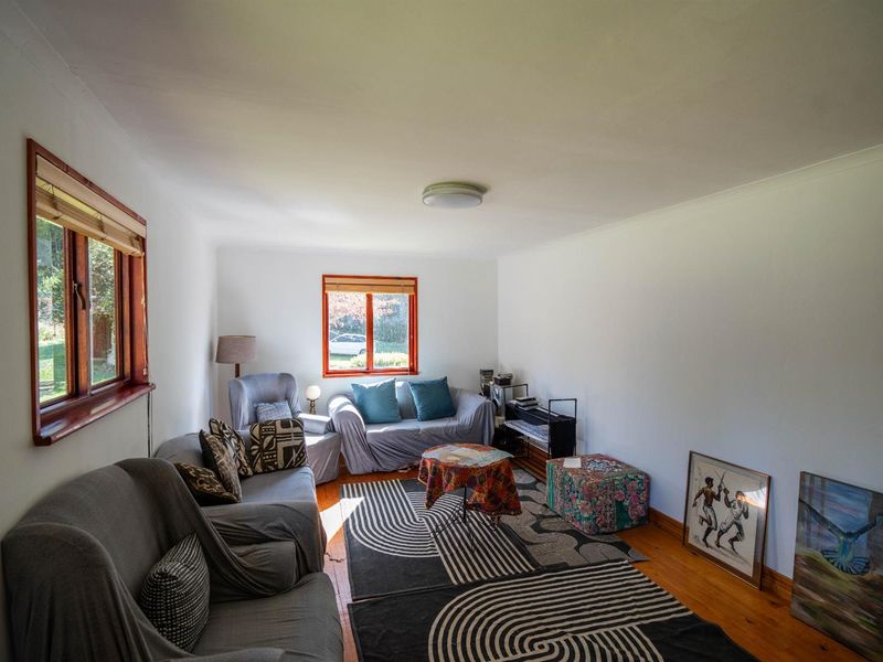 Peaceful dual living home with private waterfalls (furnished) - Photo 10