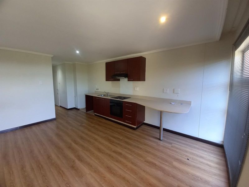 Safe and Affordable Umhlanga Ridge Studio Apartment - Photo 7